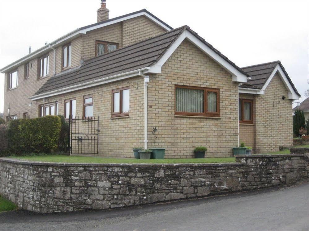 Hotel Cae Y Rhedyn Annexe à Crickhowell Extérieur photo